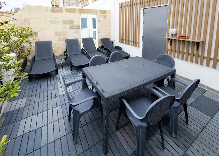 בית הארחה Quiet Ensuite Budget Twin